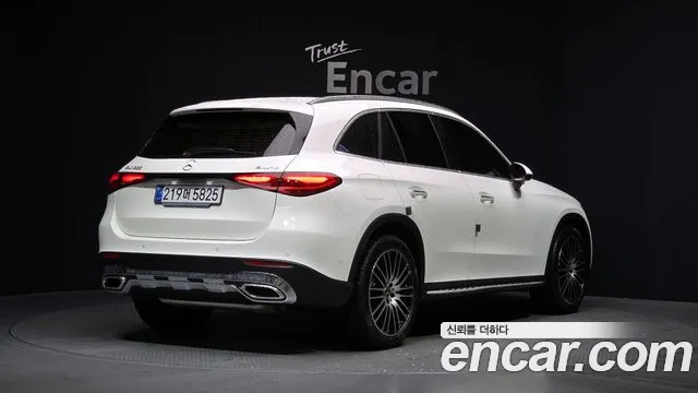 Mercedes-Benz GLC-Class 2025 — фото 2