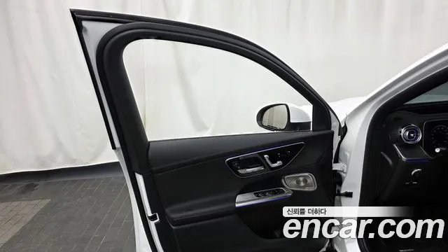 Mercedes-Benz GLC-Class 2025 — фото 14