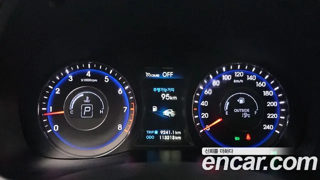 Hyundai i40 2012 — фото 11