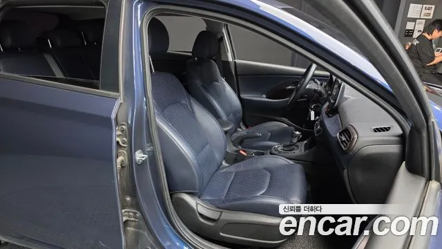 Hyundai i30 2018 — фото 18