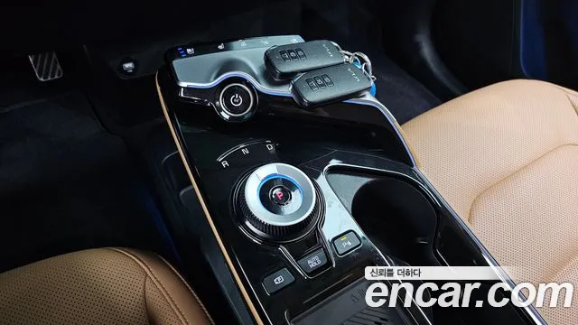 Kia EV6 2023 — фото 11