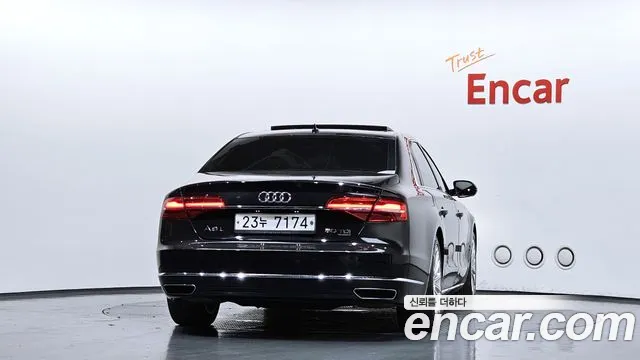 Audi A8 2015 — фото 4