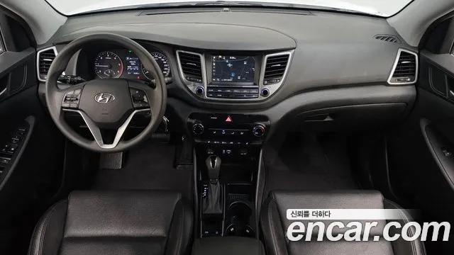 Hyundai Tucson 2016 — фото 9