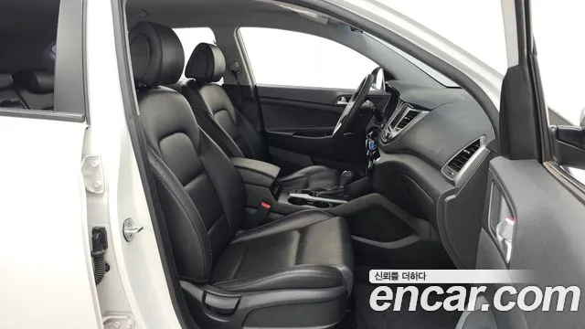 Hyundai Tucson 2016 — фото 16