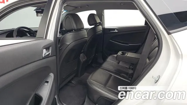 Hyundai Tucson 2016 — фото 15