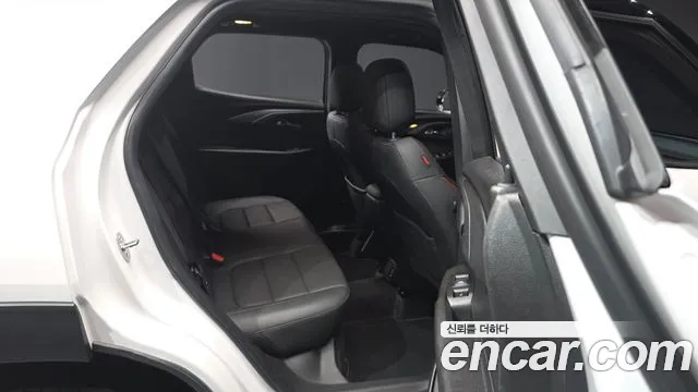 ChevroletGMDaewoo Trailblazer 2022 — фото 18