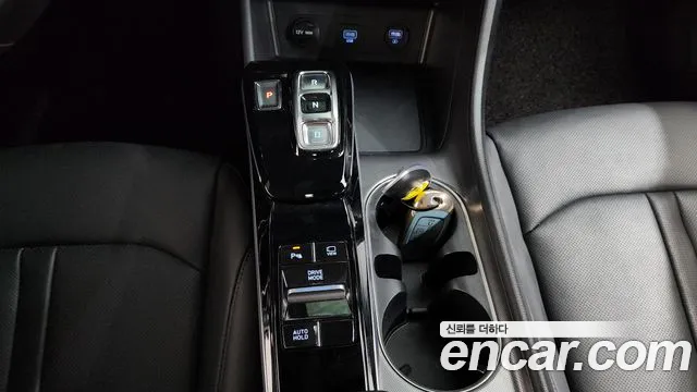 Hyundai Sonata 2022 — фото 12