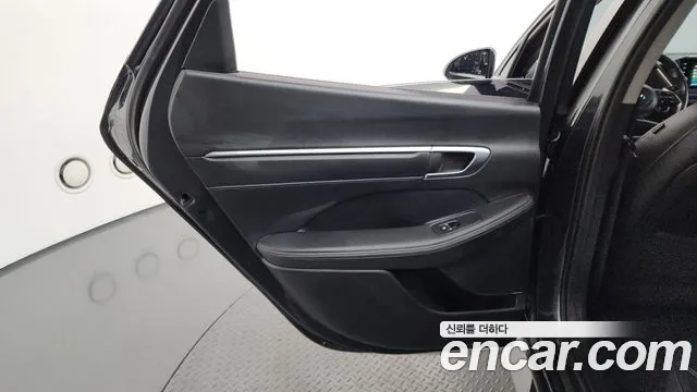 Hyundai Sonata 2022 — фото 15