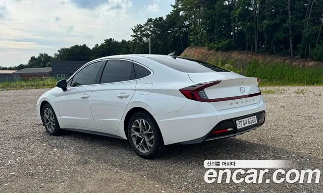 Hyundai Sonata 2023 — фото 4