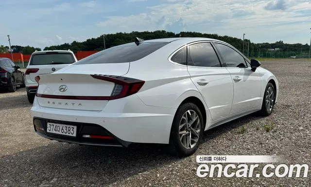 Hyundai Sonata 2023 — фото 6