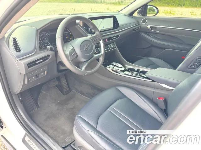 Hyundai Sonata 2023 — фото 13