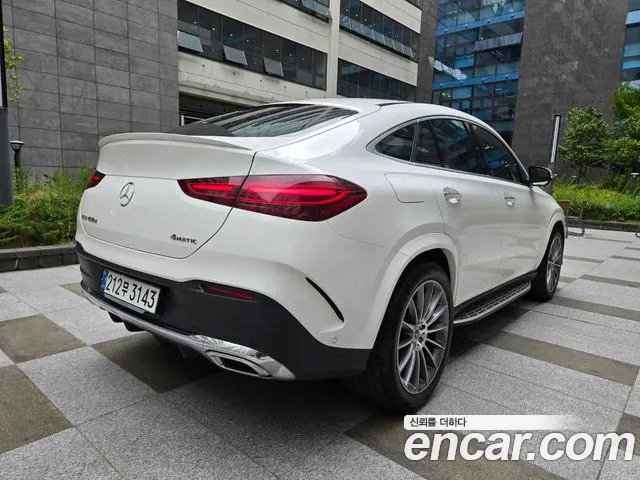 Mercedes-Benz GLE-Class 2023 — фото 2