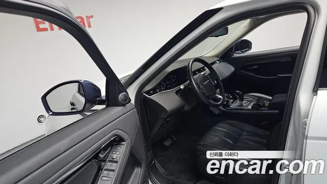 Land Rover Range Rover Evoque 2020 — фото 13