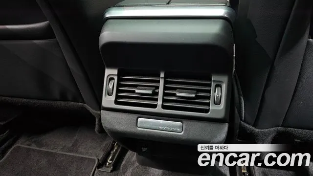 Land Rover Range Rover Evoque 2020 — фото 23