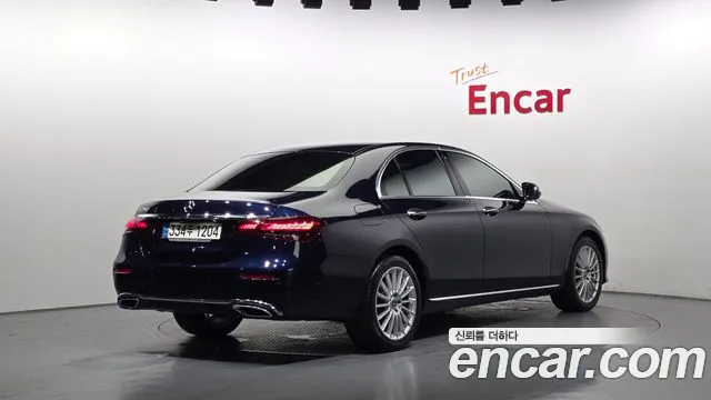 Mercedes-Benz E-Class 2021 — фото 2