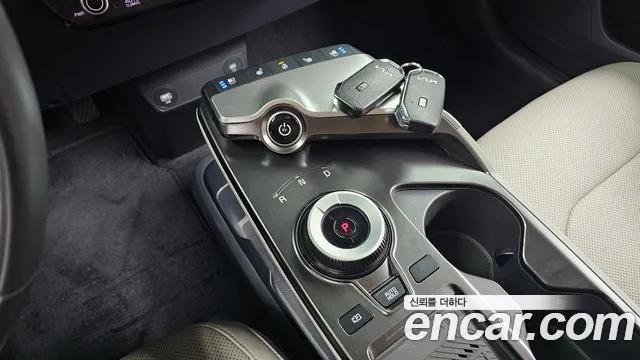 Kia EV6 2022 — фото 12
