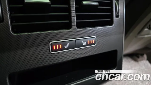 Land Rover Range Rover Sport 2016 — фото 18