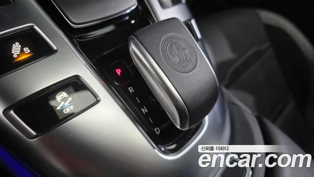 Mercedes-Benz AMG GT 2021 — фото 12