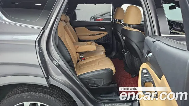 Hyundai Santafe 2021 — фото 17
