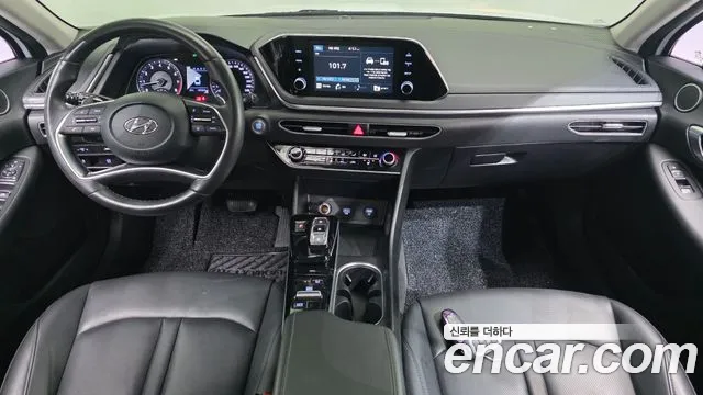 Hyundai Sonata 2020 — фото 10