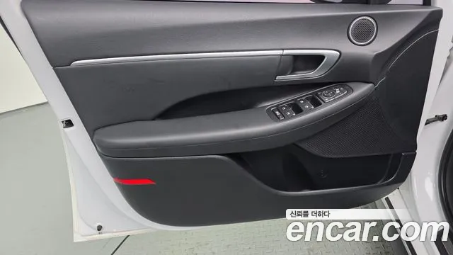 Hyundai Sonata 2020 — фото 14