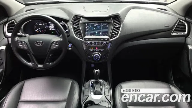 Hyundai Santafe 2016 — фото 10