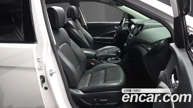 Hyundai Santafe 2016 — фото 17