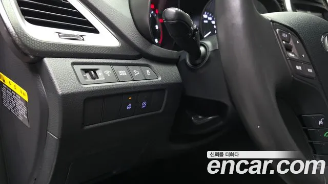 Hyundai Santafe 2016 — фото 23