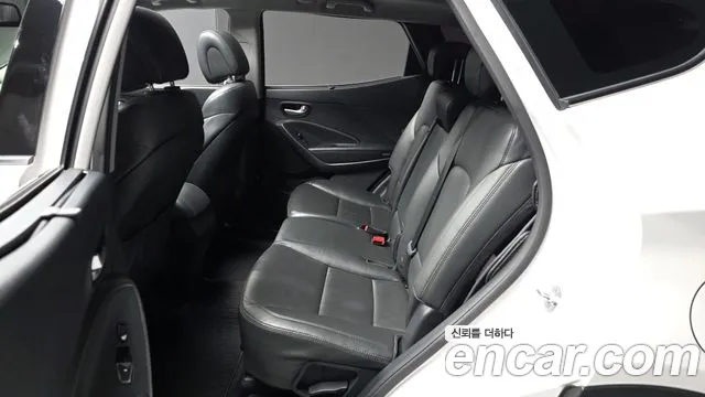 Hyundai Santafe 2016 — фото 16
