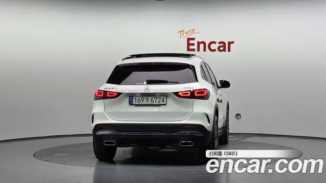 Mercedes-Benz GLA-Class 2020 — фото 4