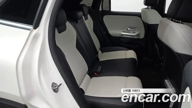 Mercedes-Benz GLA-Class 2020 — фото 17