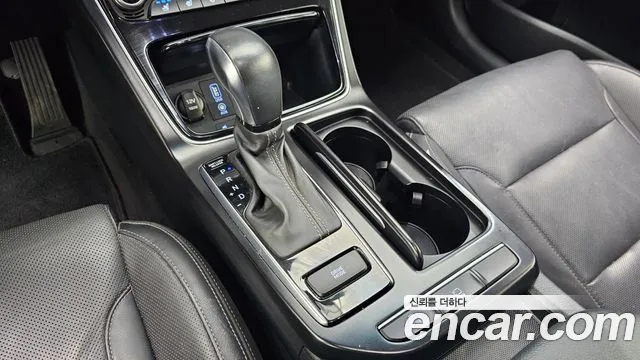 Hyundai Grandeur 2019 — фото 12