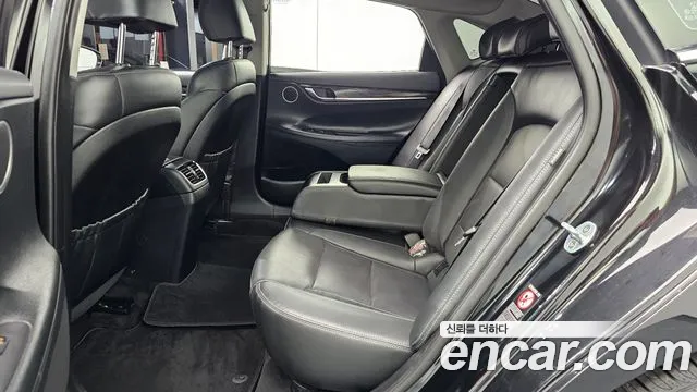 Hyundai Grandeur 2019 — фото 18