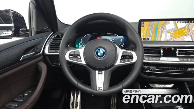 BMW iX3 2023 — фото 18