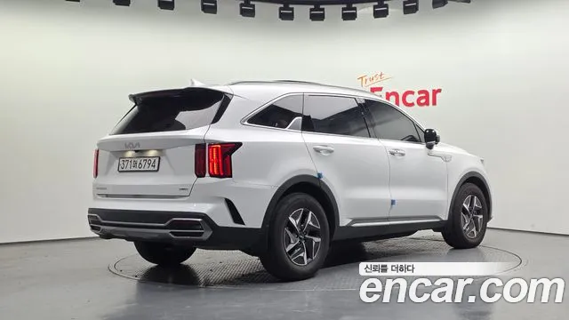Kia Sorento 2023 — фото 2