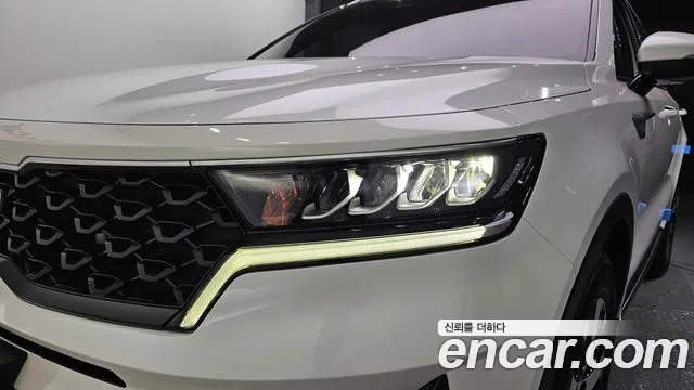 Kia Sorento 2022 — фото 8