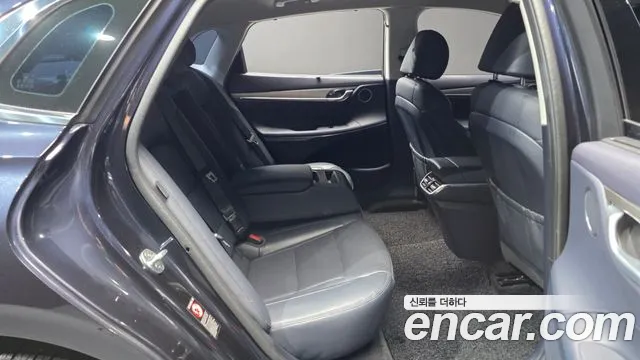 Hyundai Grandeur 2020 — фото 18