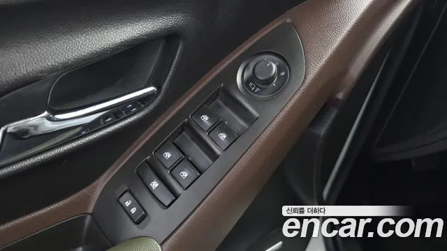 Chevrolet Korea Trax 2015 — фото 21