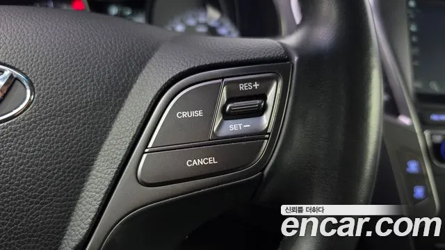 Hyundai Santafe 2018 — фото 21