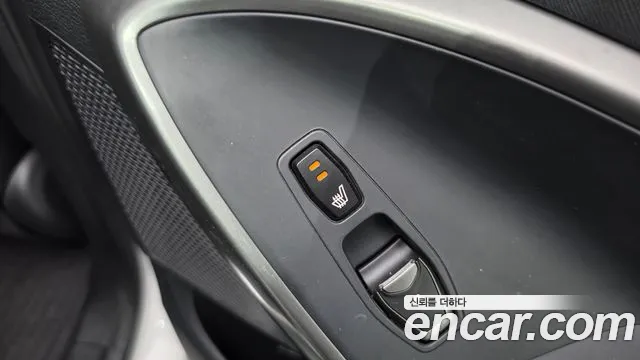 Hyundai Santafe 2018 — фото 27
