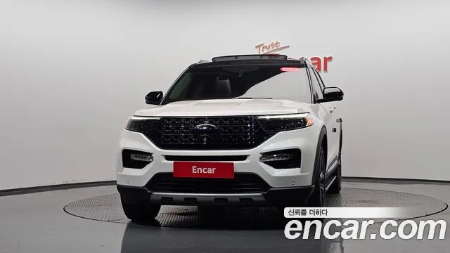 Ford Explorer 2021 — фото 3