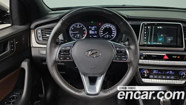 Hyundai Sonata 2018 — фото 19
