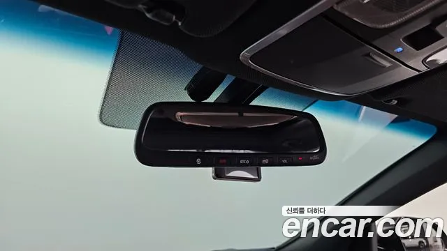 Hyundai Sonata 2018 — фото 27