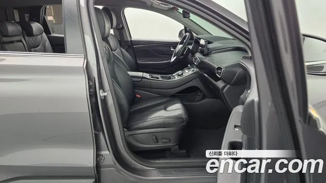 Hyundai Santafe 2023 — фото 16