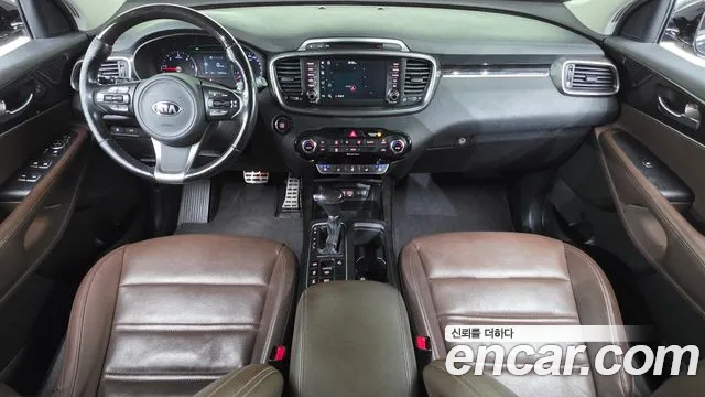 Kia Sorento 2017 — фото 10