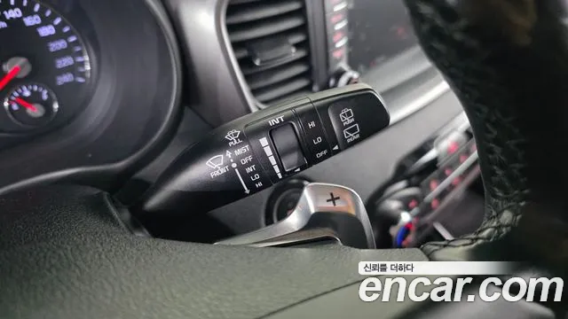 Kia Sorento 2017 — фото 27