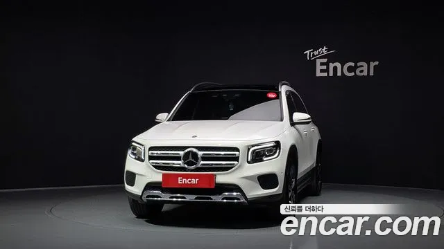 Mercedes-Benz GLB-Class 2023 — фото 3