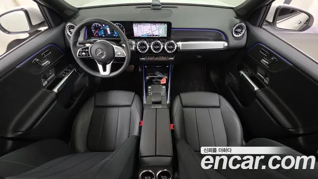 Mercedes-Benz GLB-Class 2023 — фото 10