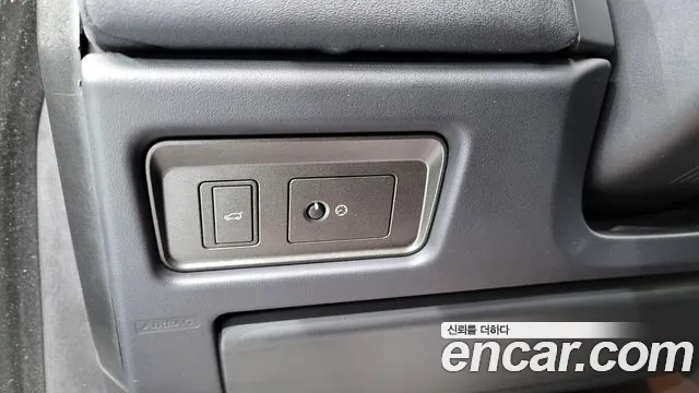 Land Rover Range Rover Evoque 2018 — фото 13