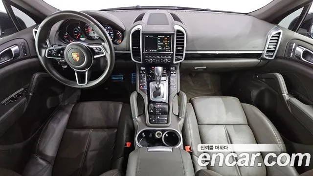 Porsche Cayenne 2015 — фото 7